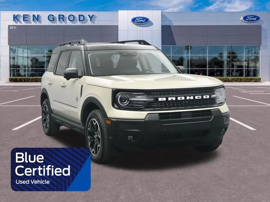 Certified Used 2025 Beige Ford Outer Banks image 1