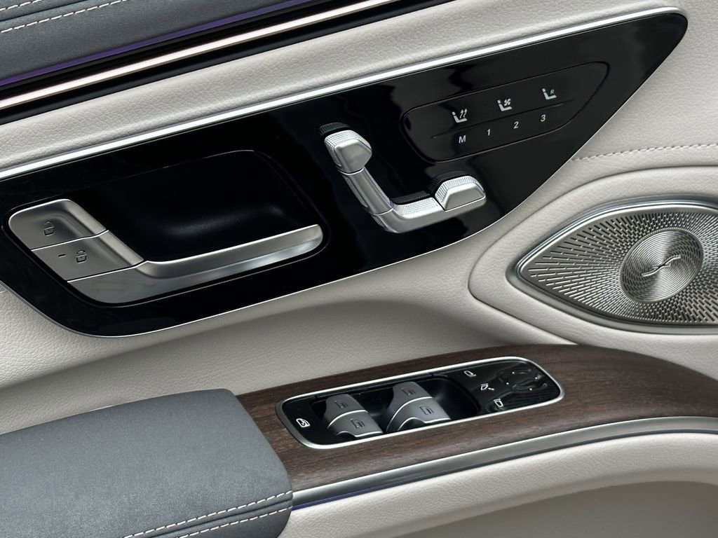 New 2026 Obsidian Black Metallic Mercedes-Benz EQS 450 image 12