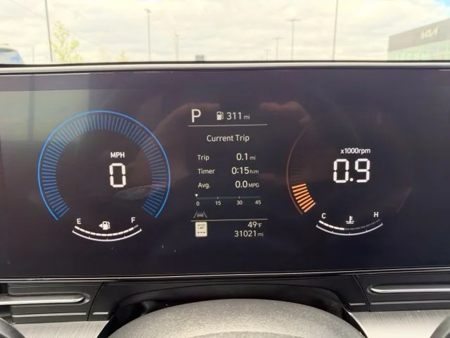 Used 2024 Gray Hyundai SEL image 15