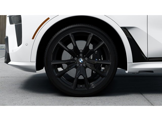 New 2027 White BMW X7 40i image 7