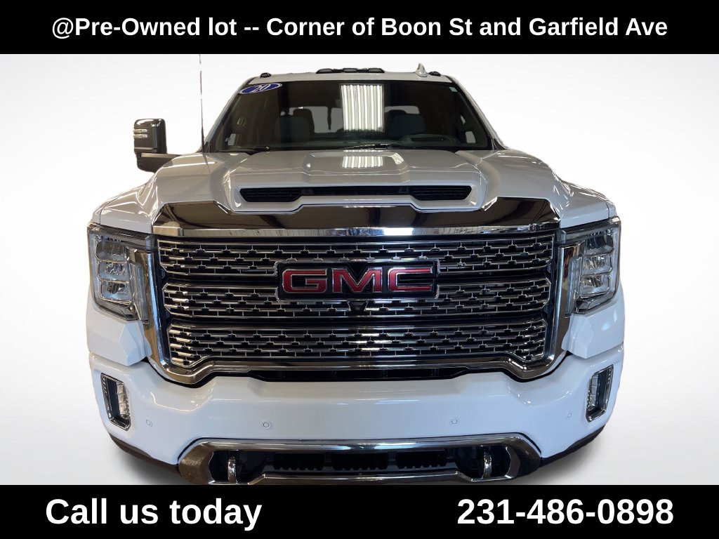 Used 2020 White GMC Denali image 8
