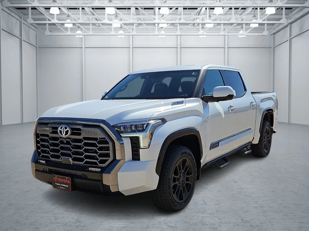 New 2026 Wind Chill Pear Toyota Limited image 1