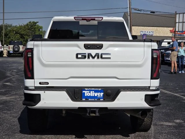 Used 2025 White GMC AT4 image 6