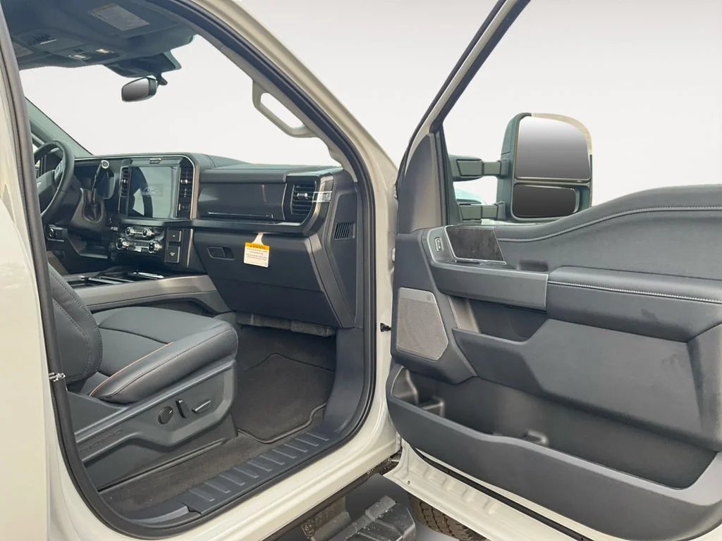 2026 Ford F-350 Super Duty Lariat - Photo 9