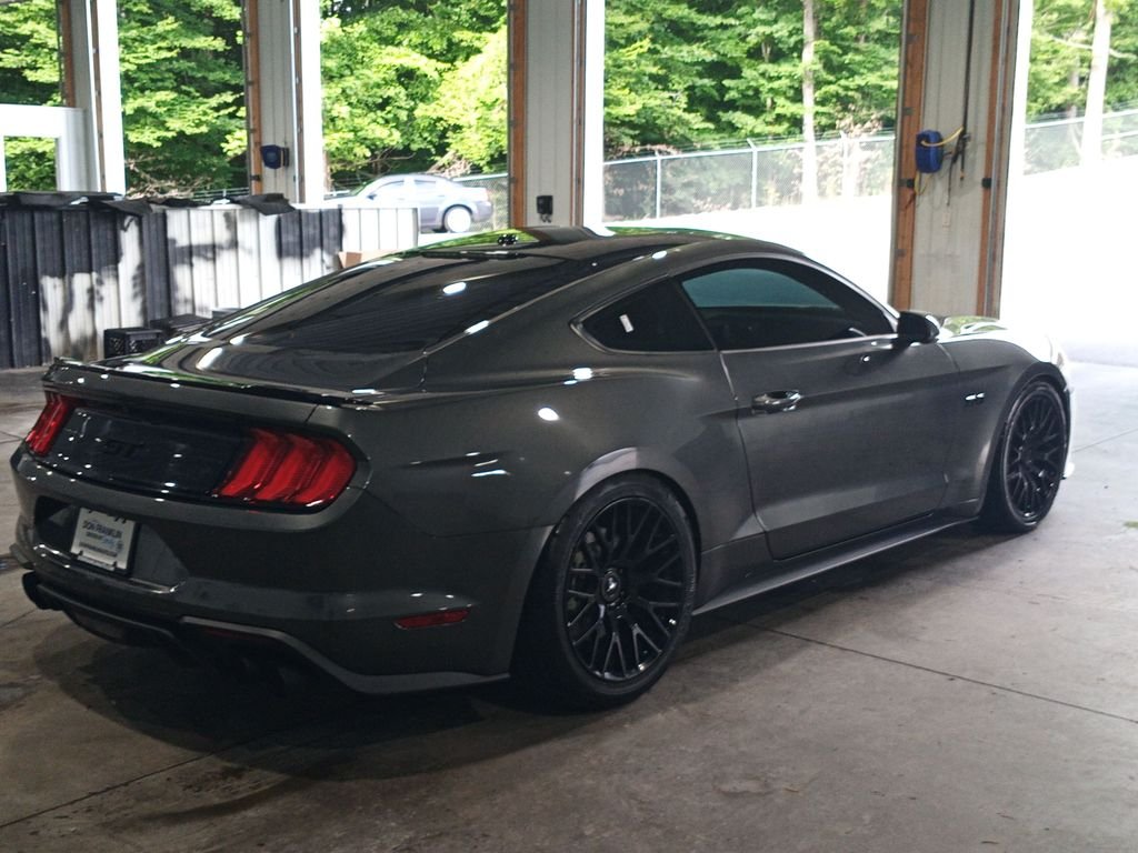 Used 2019 Gray Ford GT Premium image 5