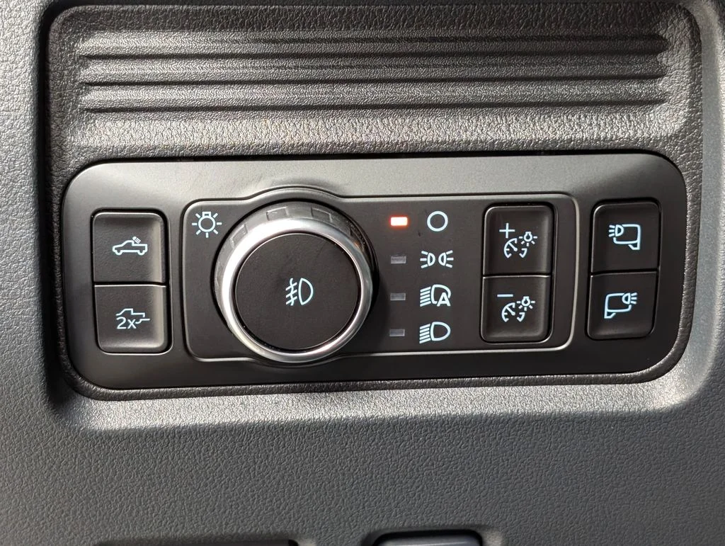 New 2026 Avalanche Ford F-250® Lariat® image 14