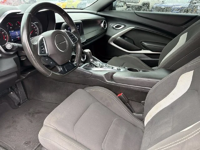 Used 2021 Gray Chevrolet 1LT image 18