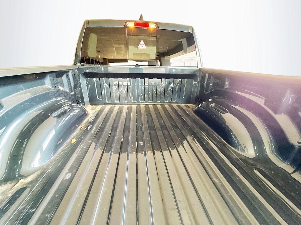 New 2026 Forged Blue Metallic Exterior Paint RAM Laramie image 29