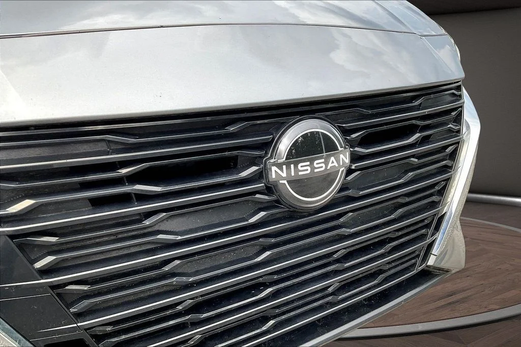 Used 2024 Gray Nissan 2.5 SV image 36