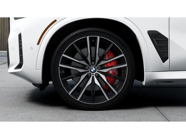 New 2026 Alpine White BMW sDrive40i image 7