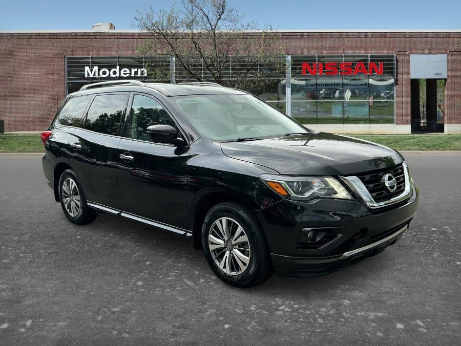 Used 2020 Magnetic Black Pearl Nissan SL image 5