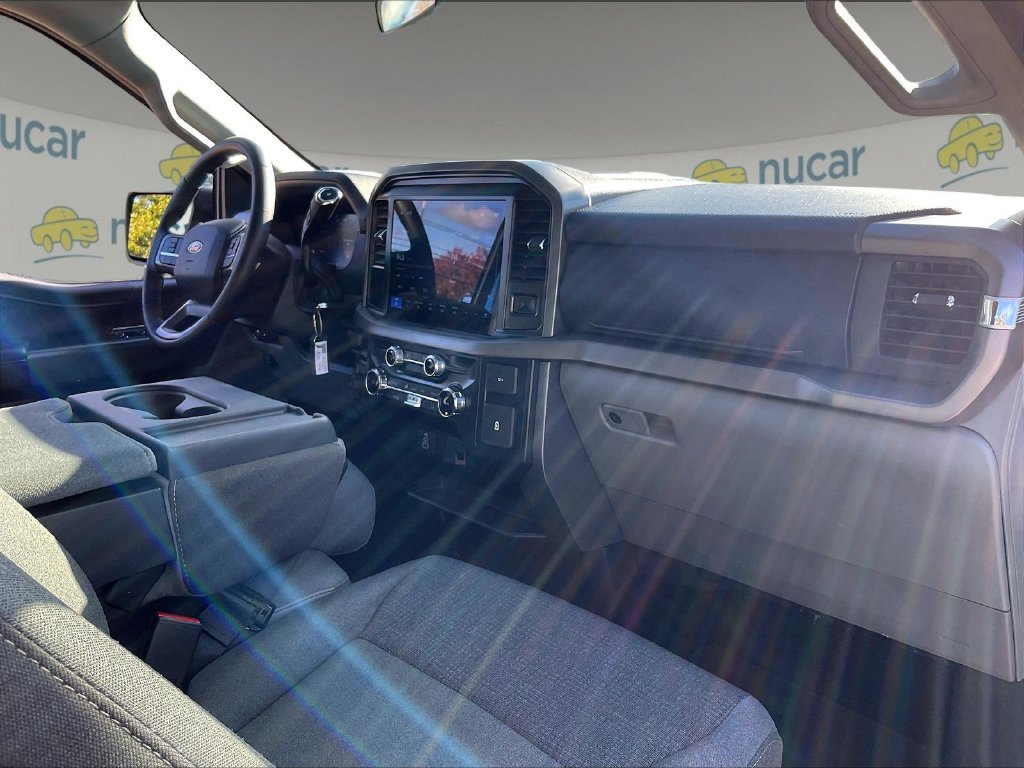 Used 2025 Blue Metallic Ford XLT image 14