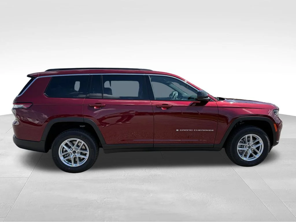 New 2026 Velvet Red Pearlcoat Jeep Laredo image 6