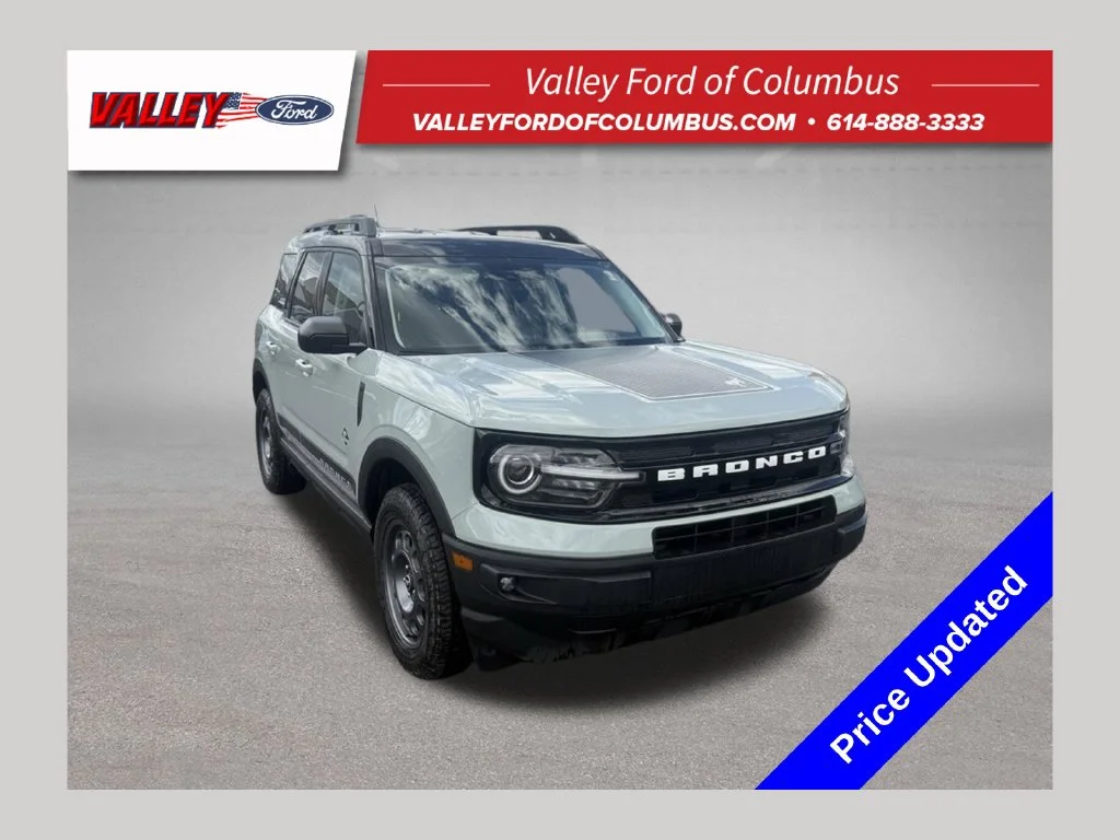 New 2024 Green Ford Outer Banks image 1