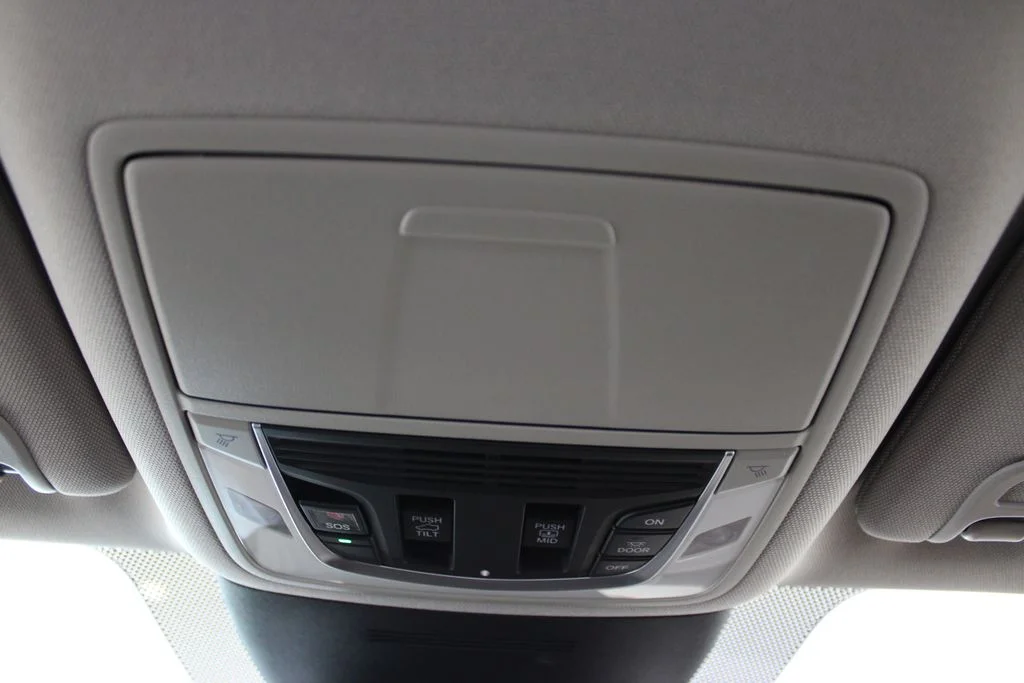 New 2026 Platinum White Pearl Acura Technology Package image 34