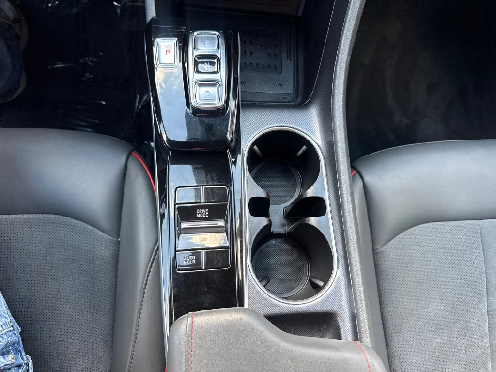 Used 2020 Calypso Red Hyundai SEL Plus image 23