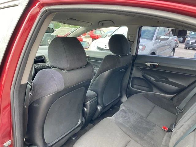 Used 2011 Red Honda LX-S image 17