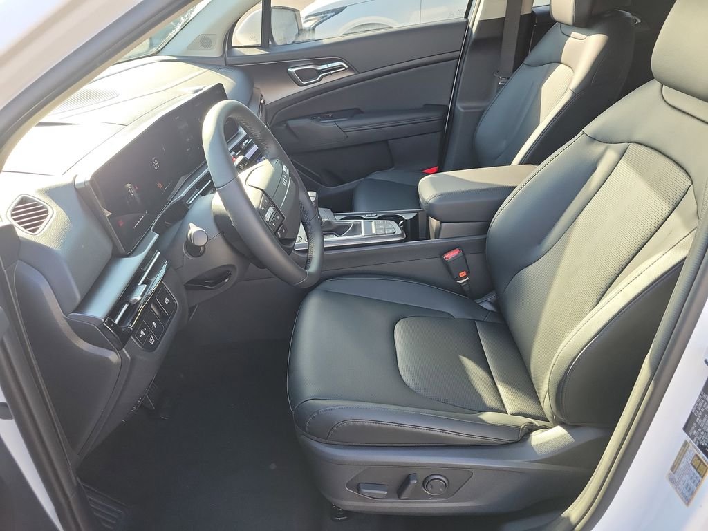 New 2026 Glacial White Pearl Kia EX image 23