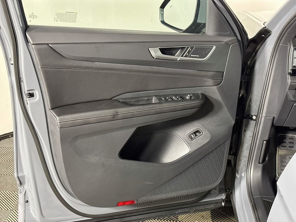 New 2026 Pure Gray Volkswagen SEL Premium R-Line image 10