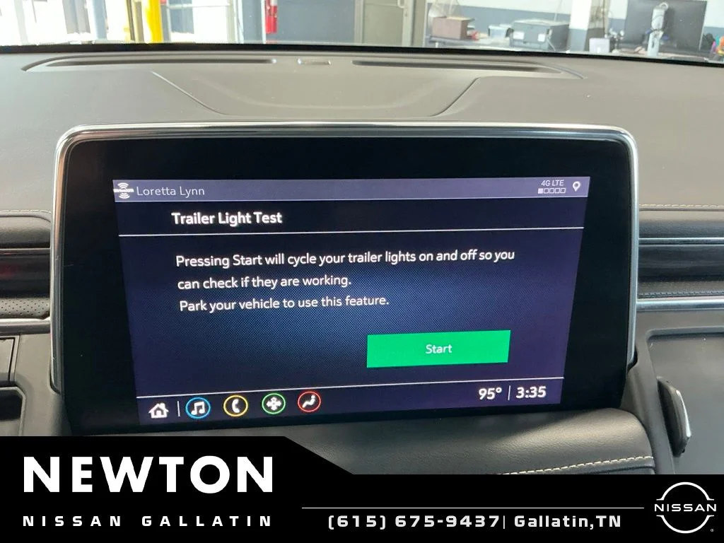 Used 2021 Onyx Black GMC SLT image 47