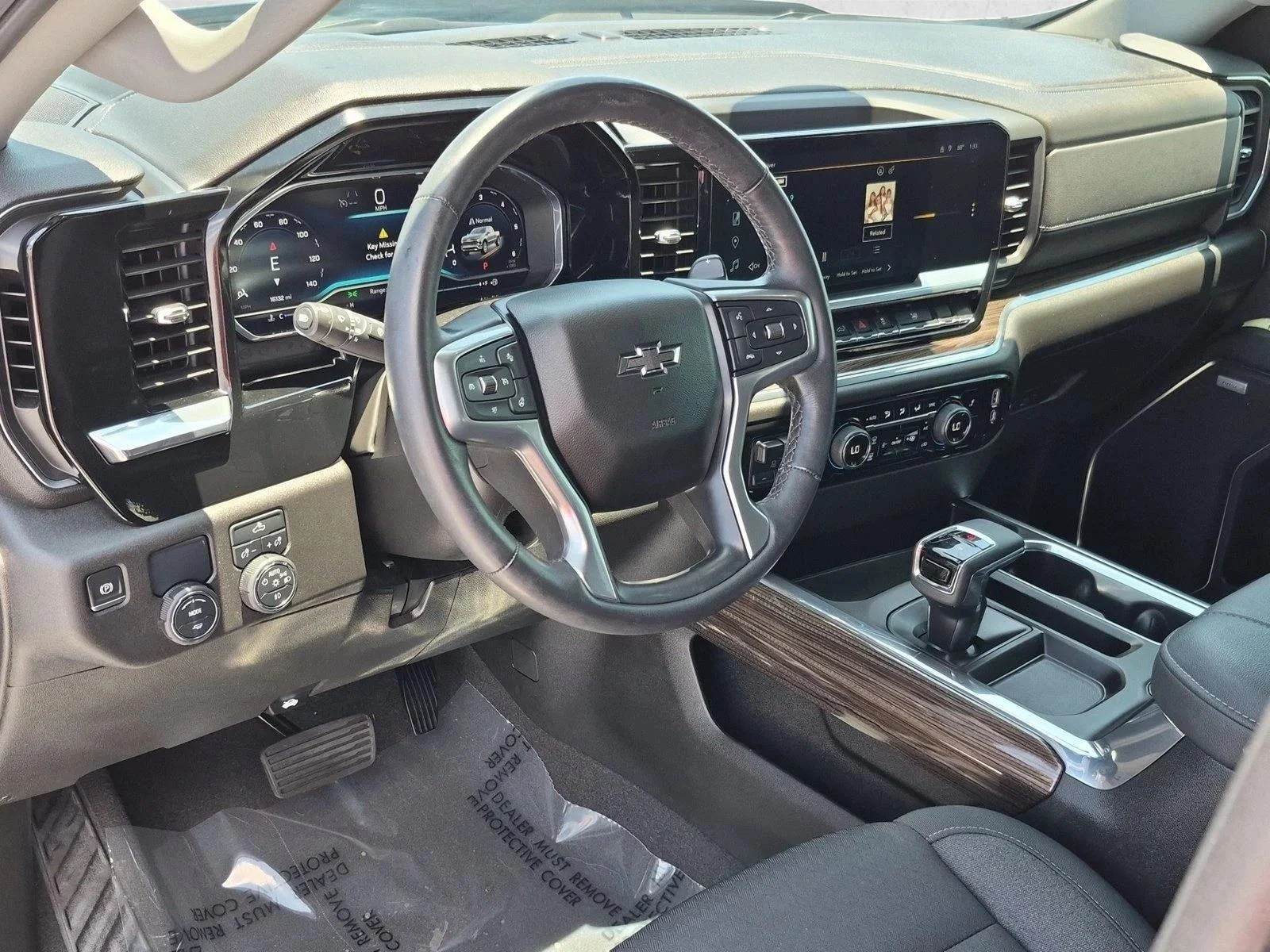 Used 2023 Northsky Blue Metallic Chevrolet RST image 10