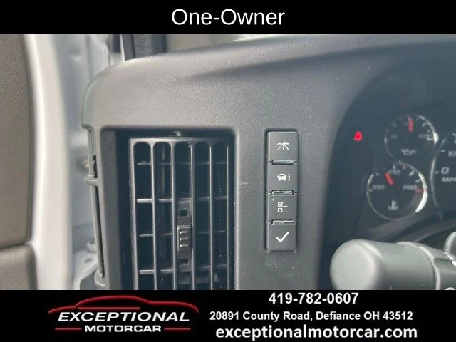 Used 2025 White GMC Work Van image 19
