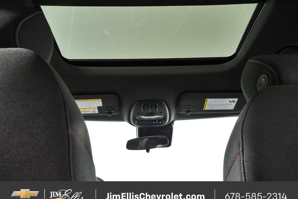 2026 Chevrolet Trax RS - Photo 18
