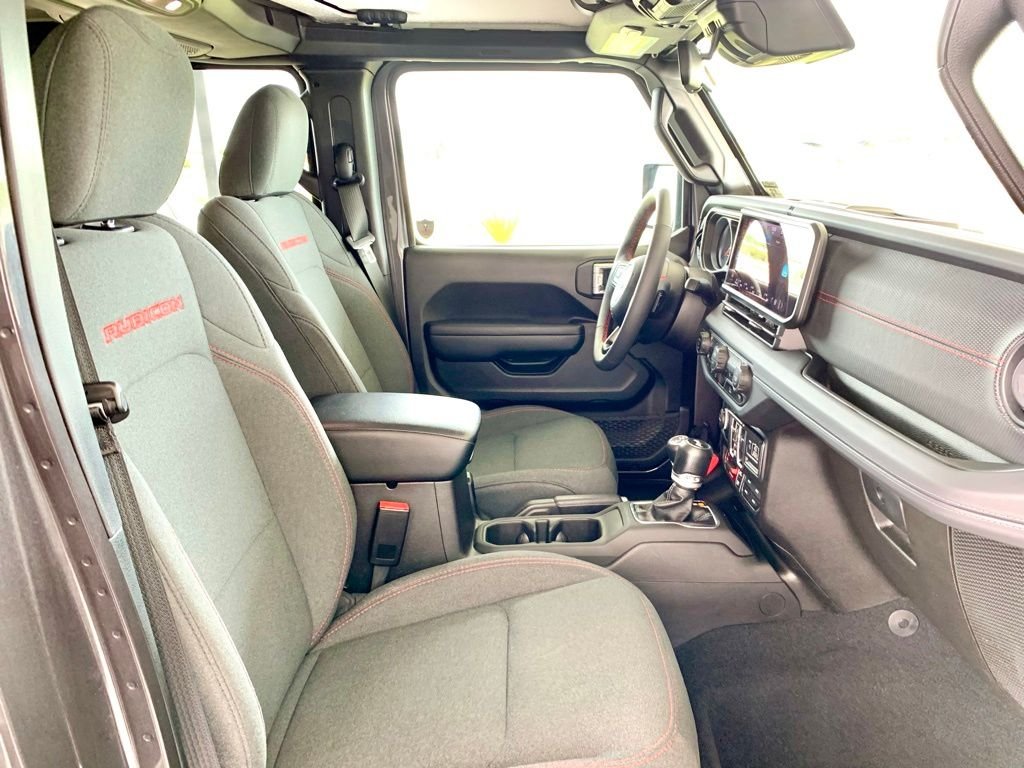 Used 2024 Gray Jeep Rubicon X image 28