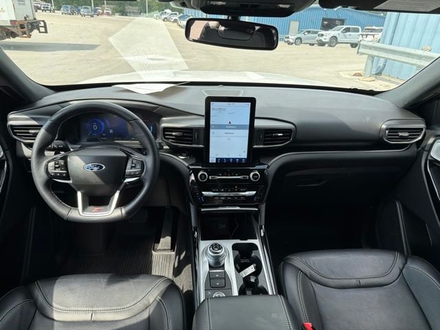 Used 2023 White Metallic Ford ST image 3