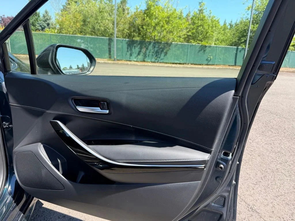 Used 2022 Galactic Aqua Mica Toyota XSE image 24