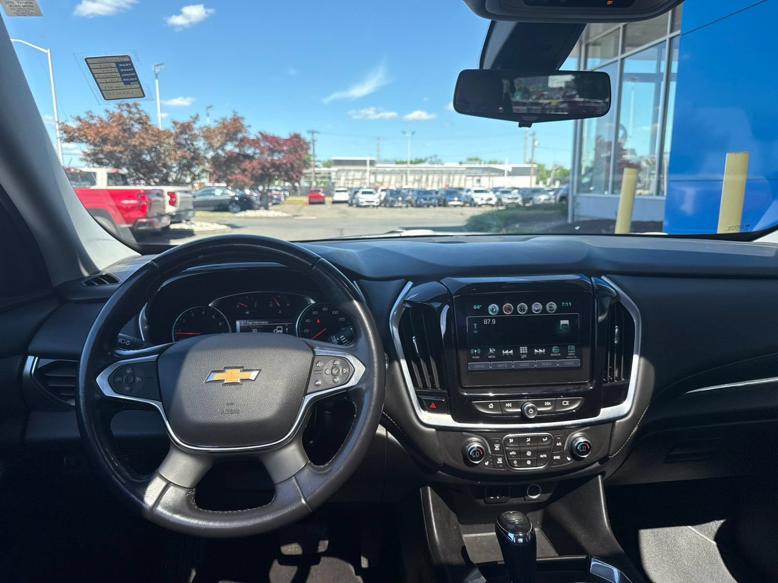 Used 2018 SATIN STEEL METALLIC Chevrolet LT Leather image 2