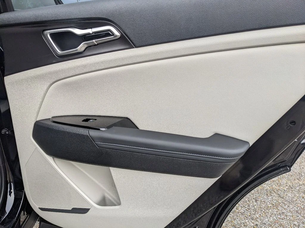 New 2025 Ebony Black Kia EX image 13