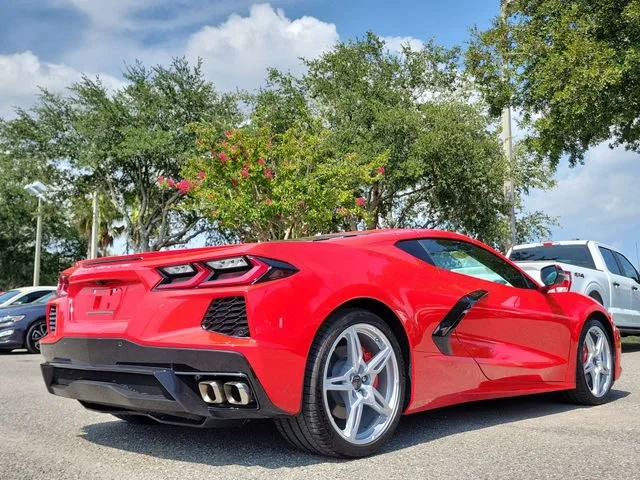 2021 Chevrolet Corvette 1LT - Photo 11