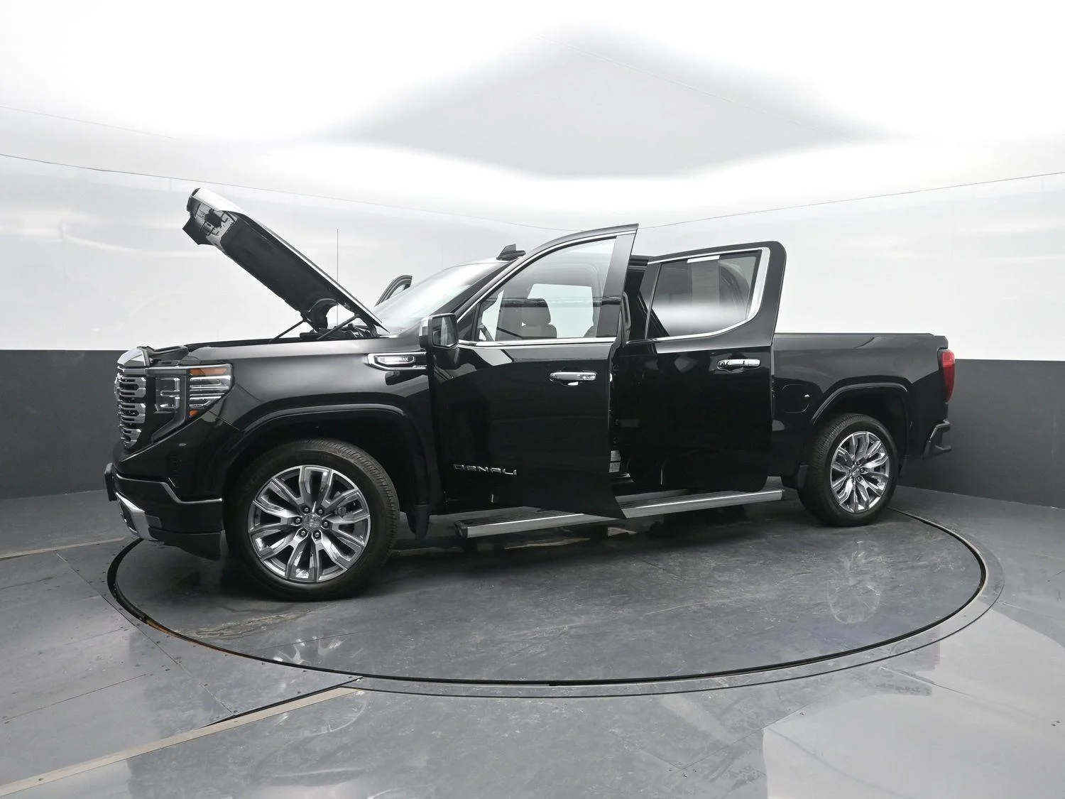 Used 2023 Onyx Black GMC Denali image 54