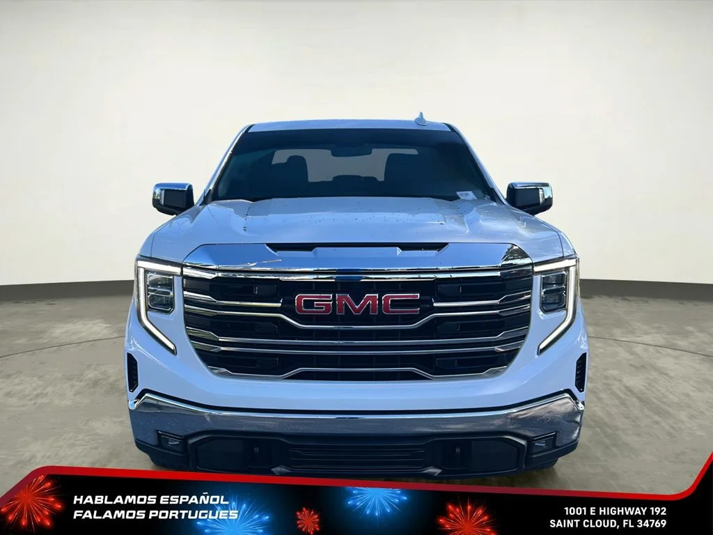 Certified Used 2024 Summit White GMC SLT image 9