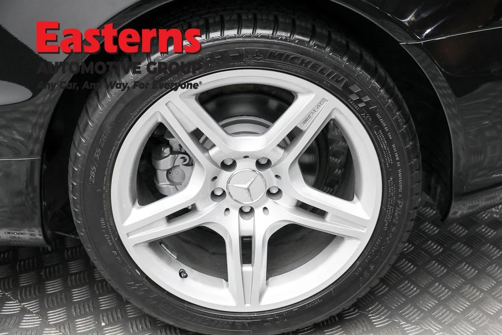 Used 2005 Black Mercedes-Benz SL 500 image 8