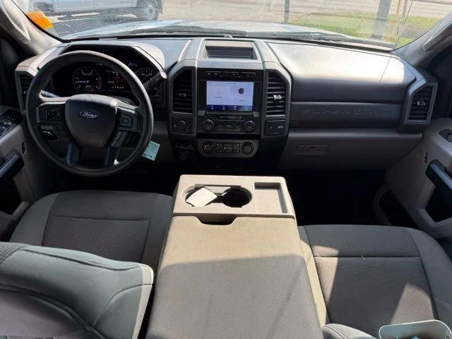 Used 2020 Silver Ford XL image 13