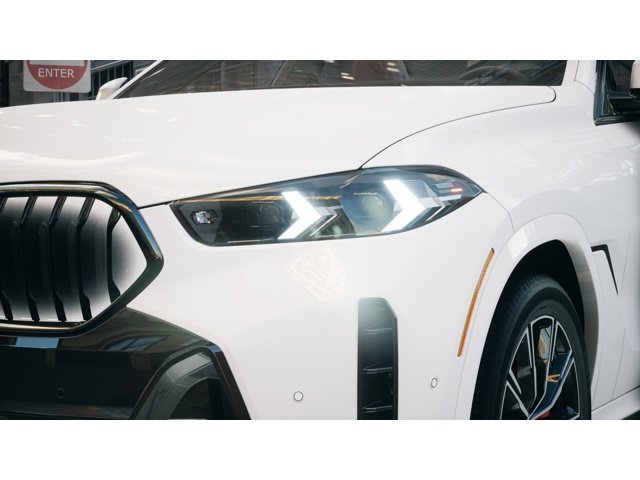 New 2027 Alpine White BMW  image 6