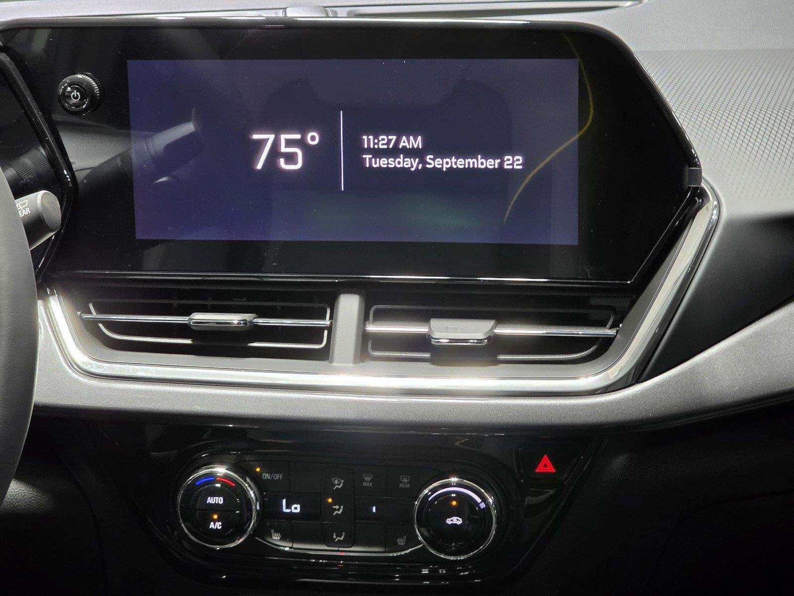 2026 Chevrolet Trax Activ - Photo 25