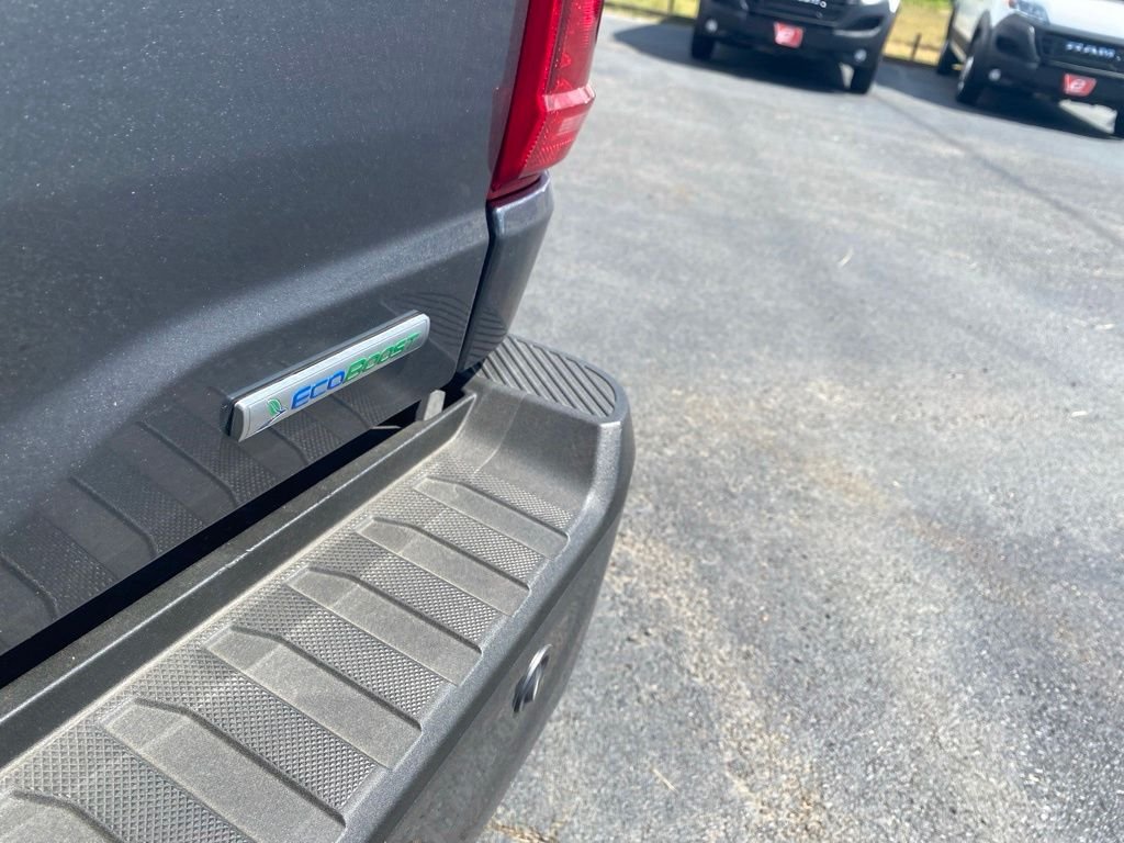Used 2023 Carbonized Gray Metallic Ford XLT image 39