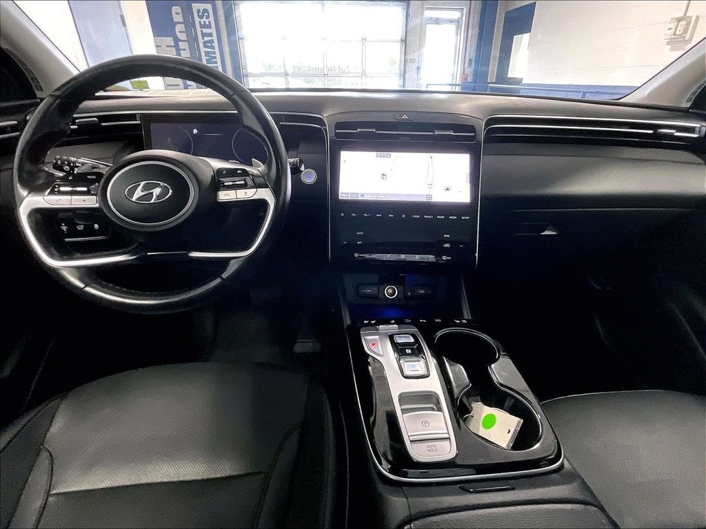 Used 2022 Black Hyundai Limited image 21