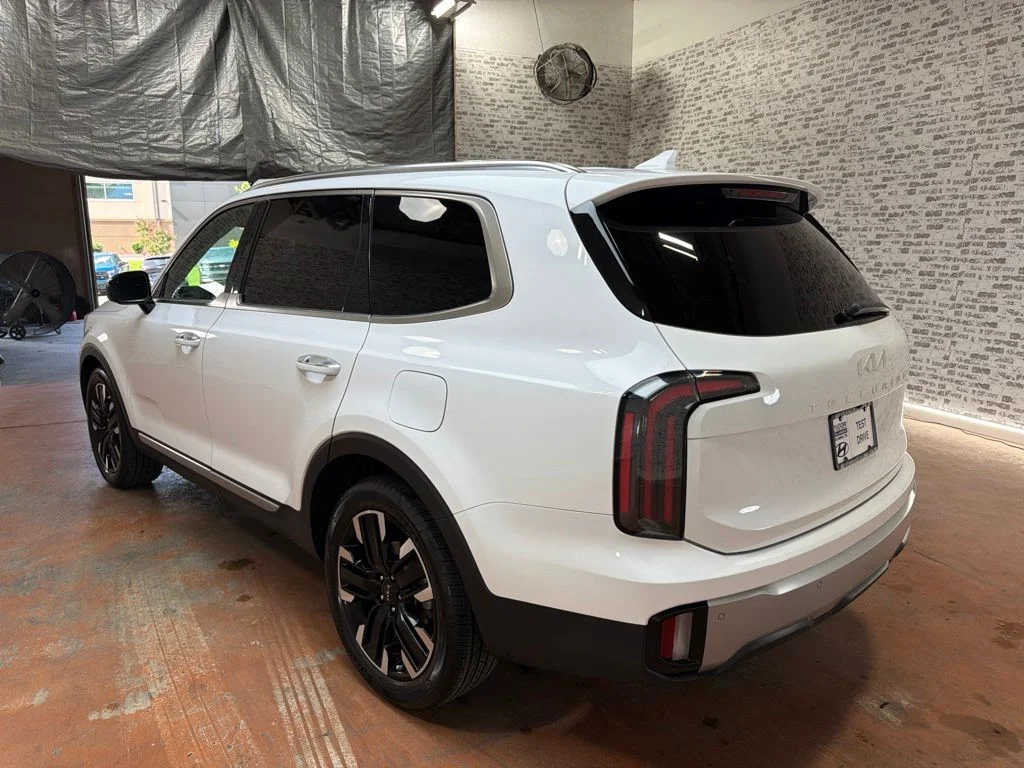 Used 2023 Glacial White Pearl Kia SX-Prestige image 5