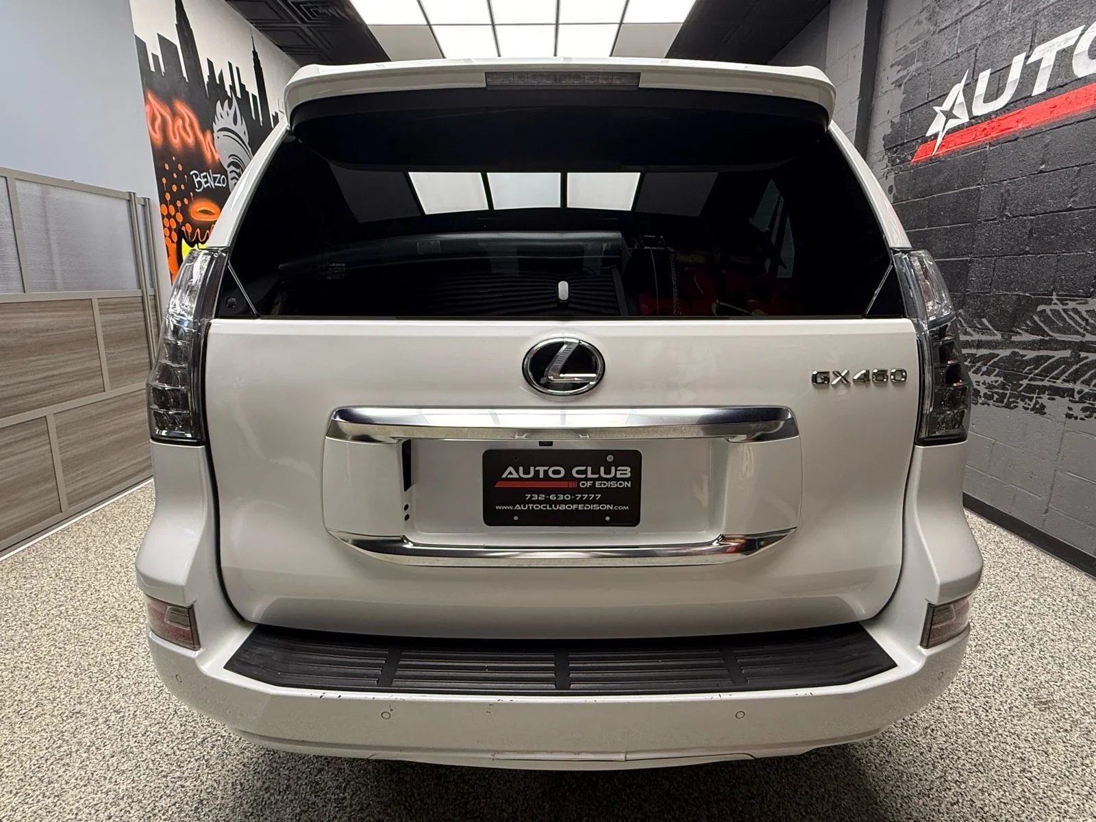 Used 2022 Starfire Pearl (077) Lexus PREMIUM image 4