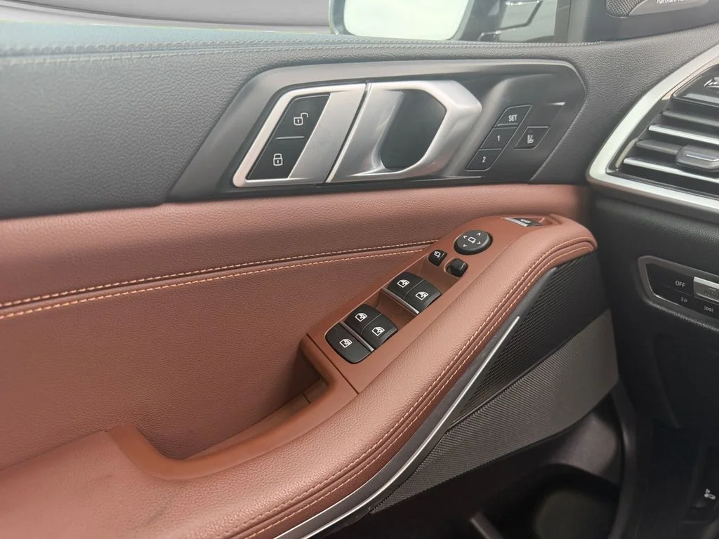 2022 BMW X5 M50i - Photo 17