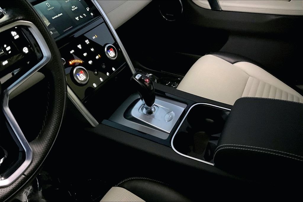 Used 2022 Blue Land Rover S R-Dynamic image 16
