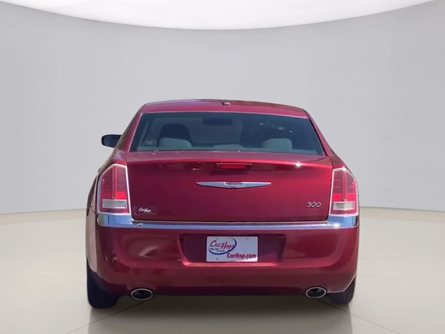 Used 2014 Red Chrysler RWD image 4