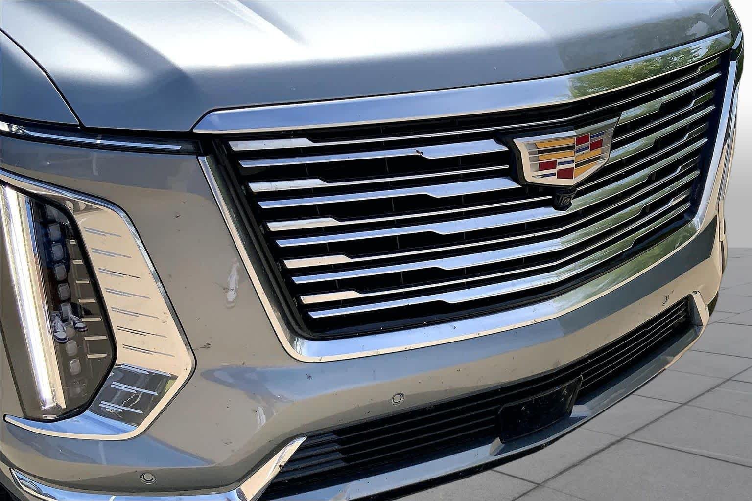 Used 2025 Argent Silver Metallic Cadillac 4WD Premium Luxury Platinum image 28