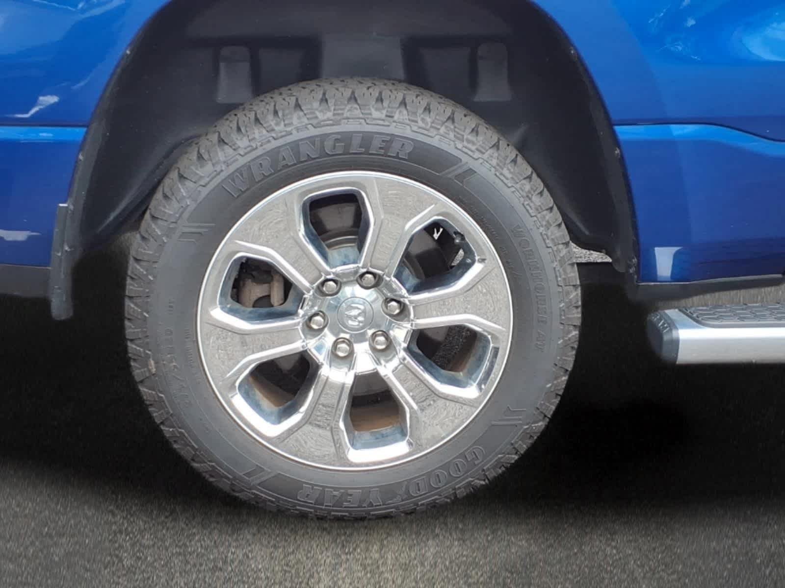 Used 2019 Blue Streak Pearlcoat Ram Big Horn/Lone Star image 4