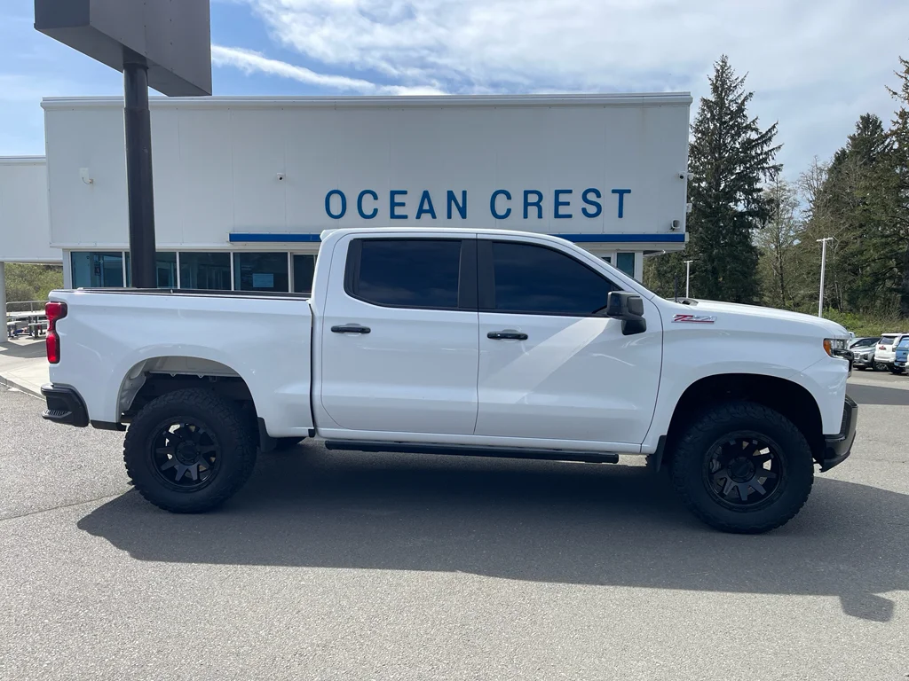 2021 Chevrolet Silverado 1500 LT Trail Boss 4X4 Crew Cab Short Box's photo