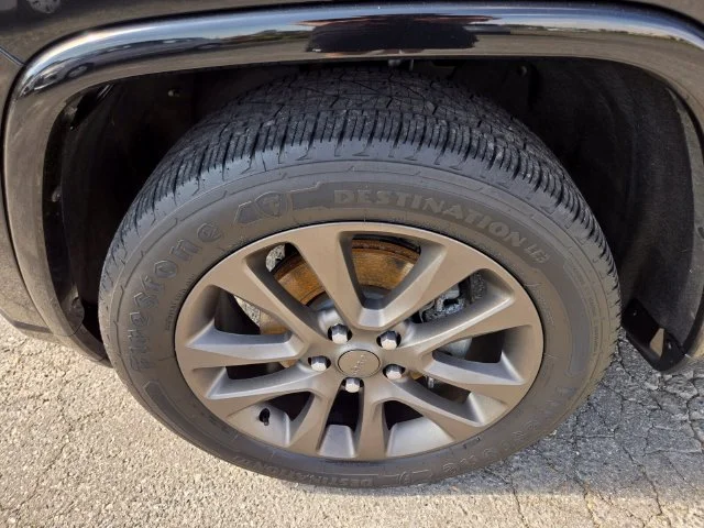 Used 2016 Black Jeep Limited image 21